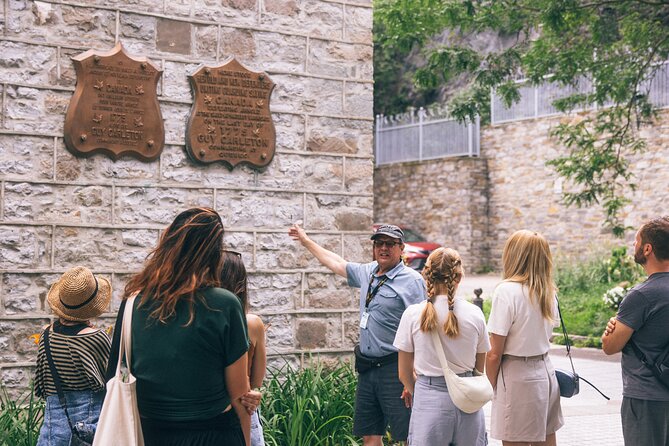 Old Quebec Classique Walking Tour with Funicular - Guides who add more than dates and building names
