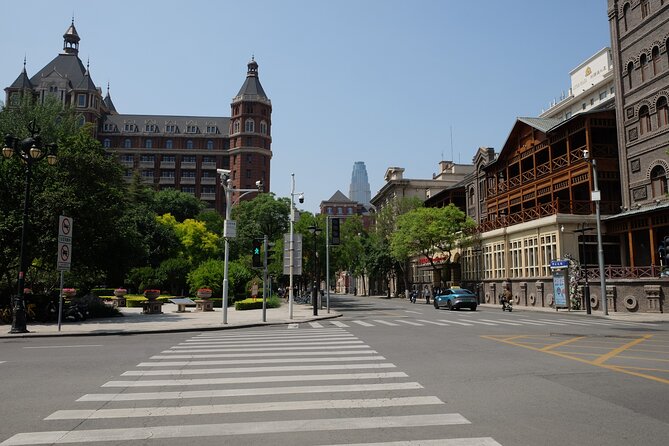 One day tour to downtown Tianjin from Beijing by high speed train - The Tianjin Eye and the Haihe River