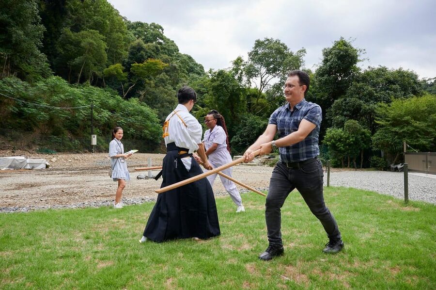 Osaka: Private Samurai Experience - Train with Sword Master - Why the interpreter makes a real difference