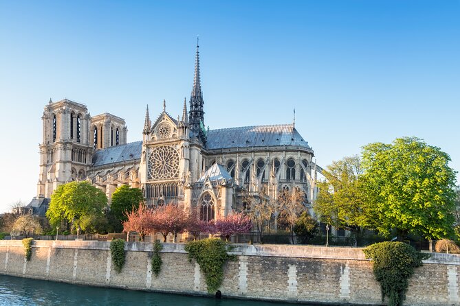 Paris Explorer Rail Tour from London with Paris Sightseeing Bus - The Eurostar ride to Gare du Nord