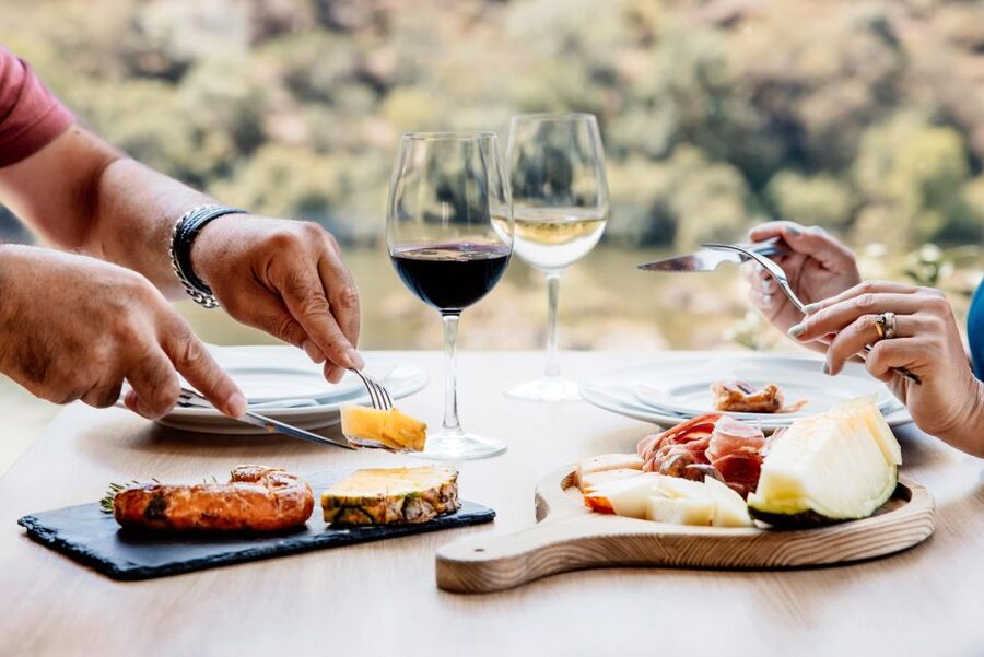 Porto: Douro Valley Full-Day Boat, Train, and Lunch Tour - What makes this Douro day trip worth considering