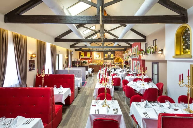 Porto: Magic Train Tour and Port Wine Cellar with Tastings - Is $24 good value in Porto?