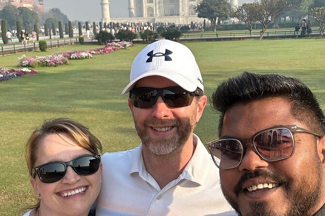 Private day tour of Taj Mahal and Agra fort by super-fast train - ALL INCLUSIVE - Agra Fort brings the Mughal story into focus