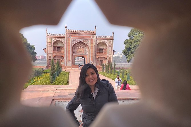 Private Day Tour of Taj Mahal by India's Fastest Train or Car - All Inclusive - Choosing the Gatimaan Express or a private car