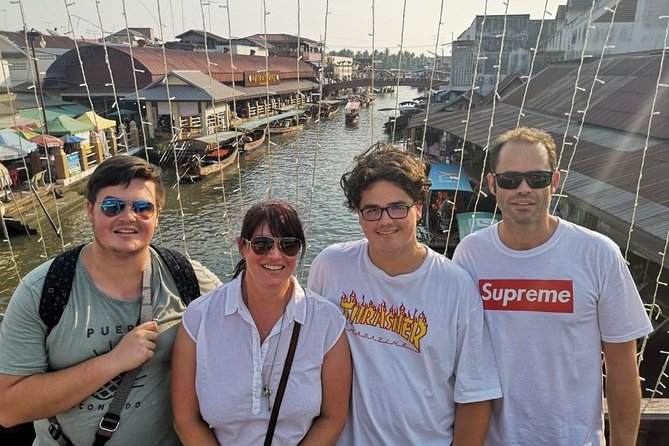 Private Excursion to Maeklong Railway & Amphawa Floating Markets - Small details that make the day easier