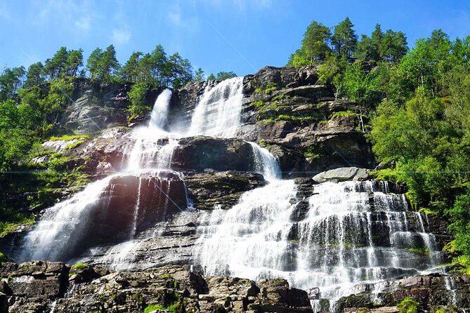 Private Guided Tour to Oslo Nærøyfjord Cruise and Flåm Railway - Price, private value, and who should book