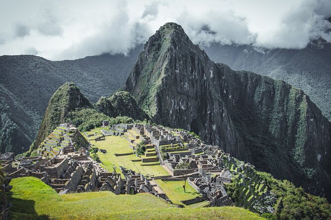 Private Machu Picchu Day Tour by Panoramic Train - Lunch and a short look at Aguas Calientes