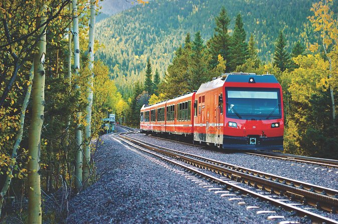 Private Pikes Peak COG Railway, Manitou & Garden of the Gods - The price and the value for two people