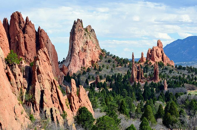 Private Pikes Peak COG Railway, Manitou & Garden of the Gods - Timing, comfort, and practical limits