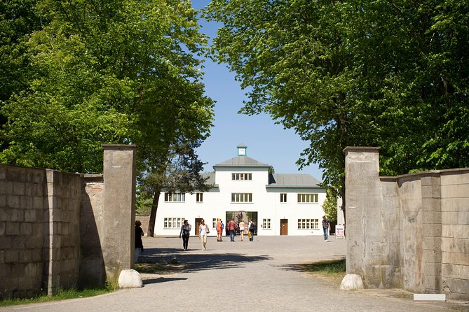 Private Sachsenhausen Concentration Camp tour with train - The journey from Berlin to Oranienburg