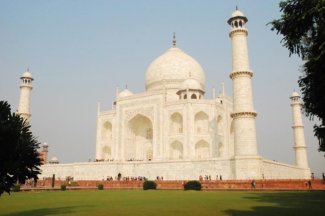 Private- Same Day Agra Tour From Delhi by Gatiman Express Train (All Inclusive) - Why the train makes this Agra trip practical