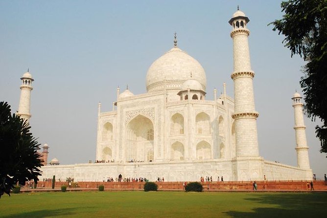 Private- Same Day Agra Tour From Delhi by Gatiman Express Train (All Inclusive) - The Taj Mahal at 9:50 AM