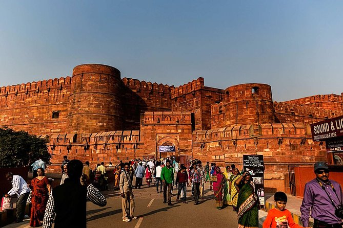 Private Taj Mahal Tour from Delhi by Super-Fast Train - The private car and driver arrangement