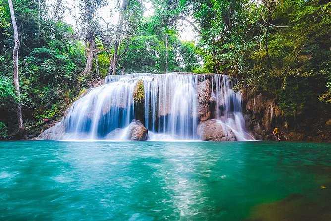 Private Tour: Death Railway, Hellfire Pass and Erawan Waterfall - Bangkok to Kanchanaburi: a very early start