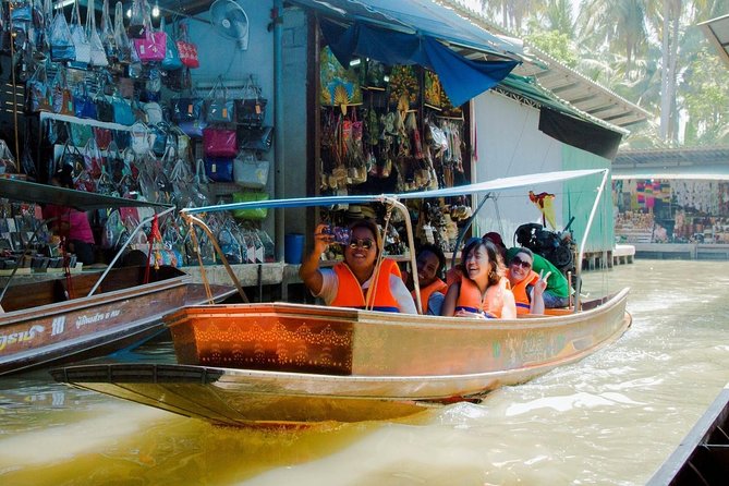 Private Tour from Bangkok: Railway and Floating Markets Tour - Timing, Transport, and What to Wear