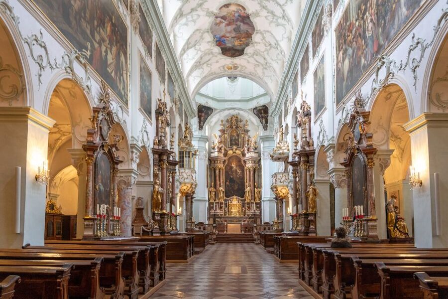 Private Tour of Salzburg from Vienna by Car or Train - Mozart sites and the city’s musical identity