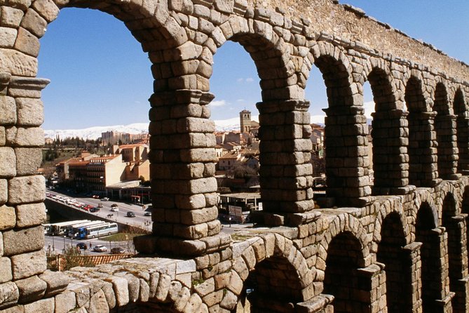 Private Tour: Segovia Day Trip from Madrid by High-Speed Train - The Roman aqueduct, Segovia’s unforgettable symbol
