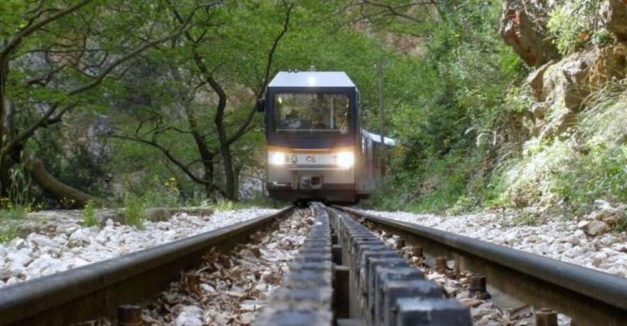 Private Tour to Ancient Corinth, Cave of Lakes & Cog Railway - Why this Peloponnese day trip is unusual