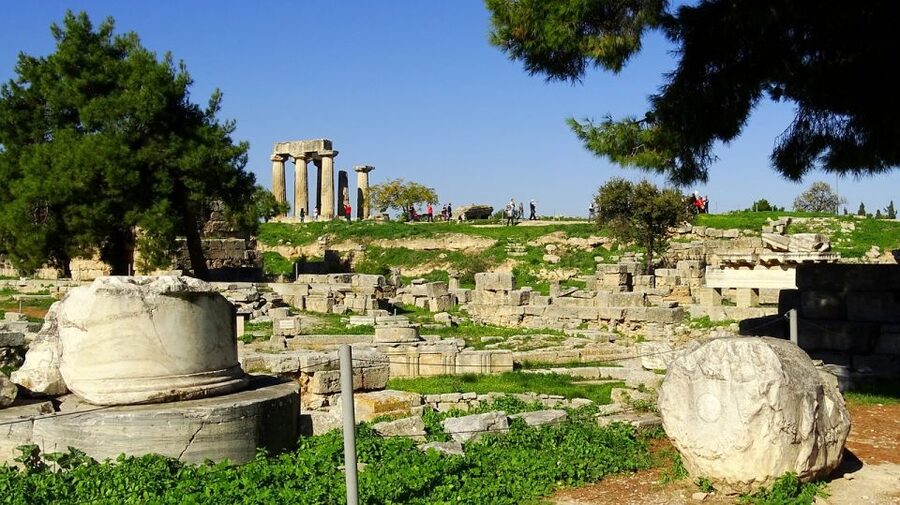 Private Tour to Ancient Corinth, Cave of Lakes & Cog Railway - The Odontotos cog railway through Vouraikos Gorge