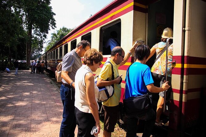 Private Tour to Kanchanaburi Death Railway and Elephant Haven - Elephant Haven and the wettest hour