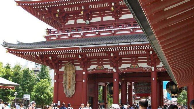 Private tour with Yasushi and Yoko - by car, train, on foot - Key points to know before booking