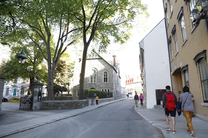 Private Walking Tour of Old Quebec with Funicular - Walking conditions, weather, and accessibility