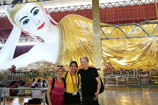 Private Yangon Day Tour with Circular Train - A full Yangon day, from railway tracks to golden spires