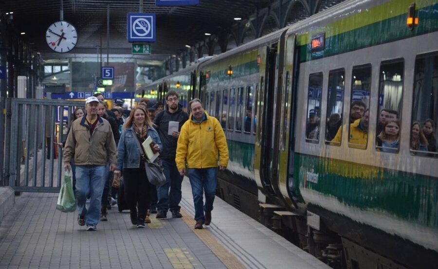 Rail Tour: The Cliffs of Moher & Bunratty Castle Tour - Limerick and the River Shannon