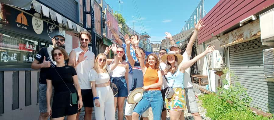 Railway to Waterway: Exploring Railway and Floating Market - The one-hour secret stop