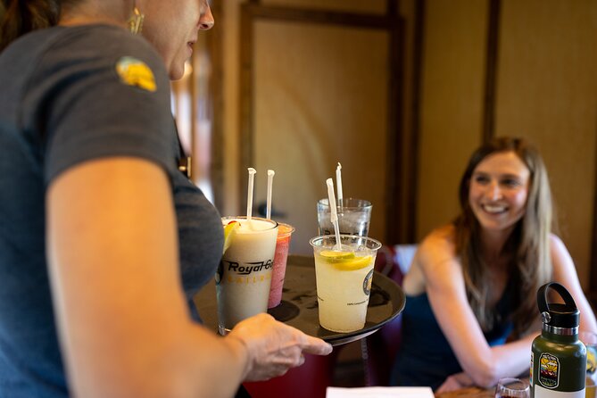 Ride the First Class Lunch Train through the Royal Gorge! - Service that shapes the experience
