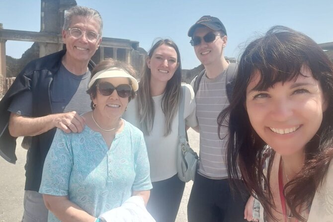 Rome to Pompeii Guided Tour with Wine & Lunch by High Speed Train - Two hours inside Pompeii with a specialist guide
