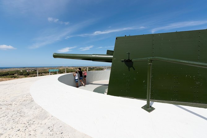Rottnest Island Oliver Hill Train & Tunnel Tour - Riding the Captain Hussey train inland