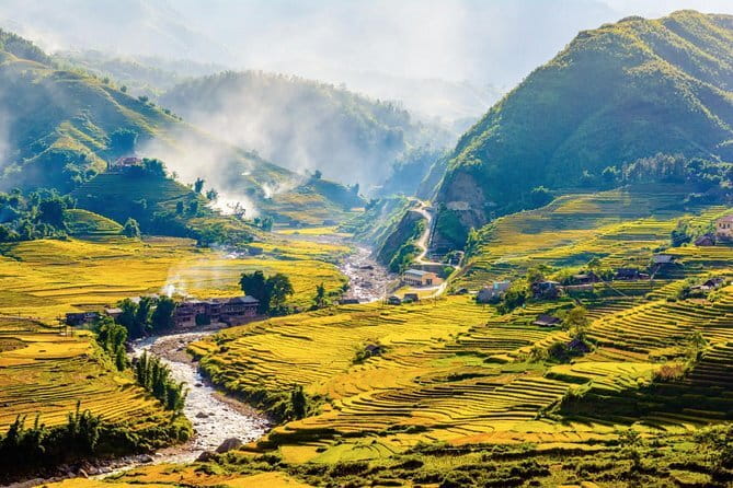 Sa Pa Trekking 2 Days 3 Nights Homestay by Night Train - The second morning: daily life before another walk