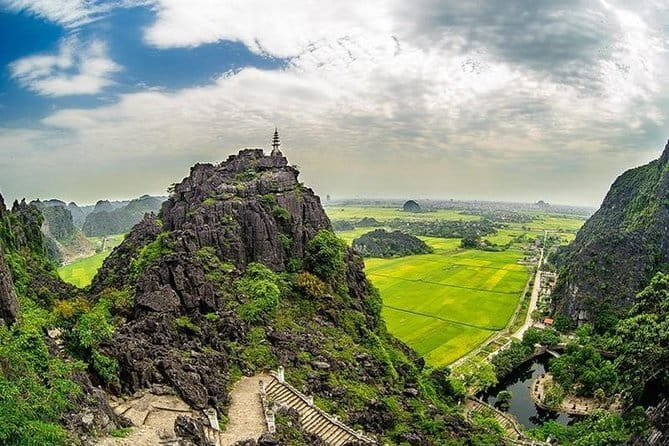 Sa Pa Trekking 2 Days 3 Nights Homestay by Night Train - Weather, seasons, and the views