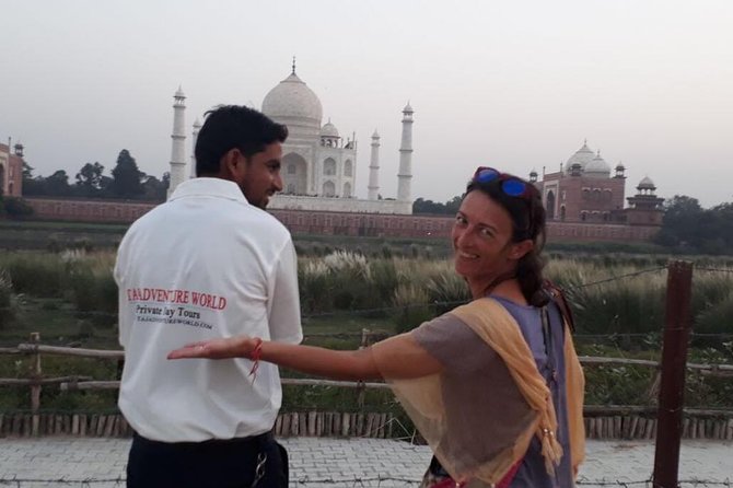 Same Day Taj Mahal Tour By Gatiman Express Train With Local Tour Guide - Mehtab Bagh and the Yamuna view