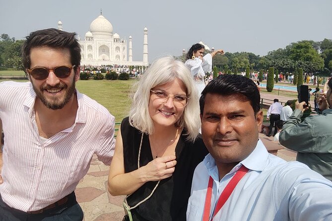 Same Day Taj Mahal Tour by Gatiman Express Train - Two hours at the Taj Mahal