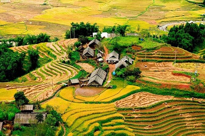 Sapa 3 Days Trekking Tour ( Overnight Train + Homestay + Hotel ) - Hanoi to Lao Cai by night train
