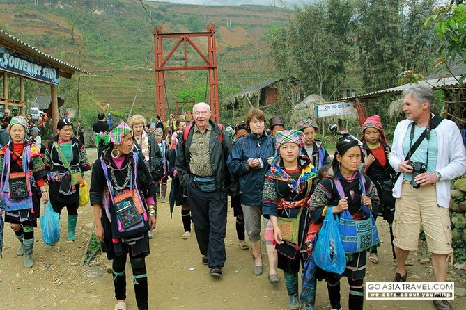 Sapa - Bac Ha Trek Tour - Night Train & Bus & Homestay overnight - Returning to Hanoi or continuing to Ha Giang