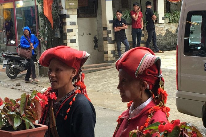Sapa Trekking Tour by Night Train from Hanoi 3 Nights - 2 days - Who should book this Sapa trekking tour