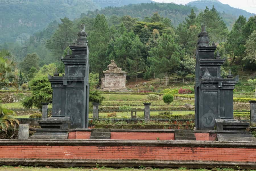 SEMARANG TOURS : GEDONGSONGO TEMPLE/TRAIN MUSEUM AMBARAWA - Key points at a glance