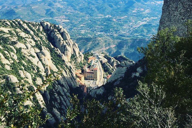 Semi-Private Montserrat Monastery, Funicular & Scenic Nature Walk - The steep Sant Joan Funicular ride