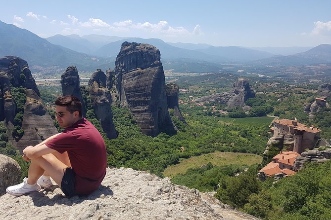 Single day rail trip from Thessaloniki to Meteora - Kastraki gives the day a local stop