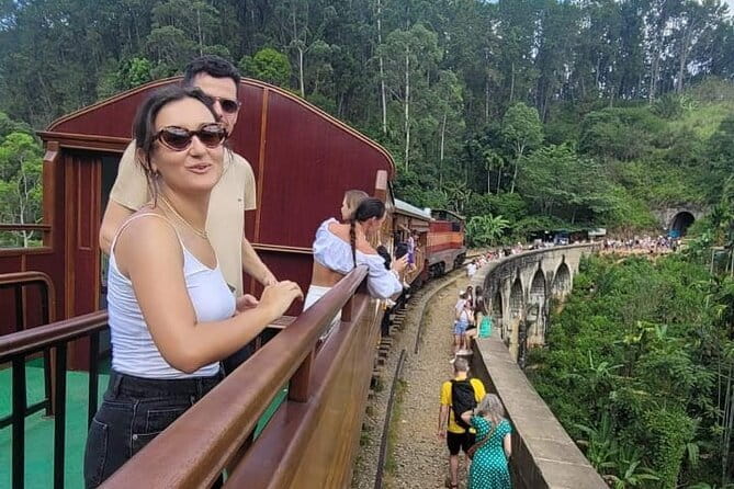 Special Tourists Train Ride in Ella - Calypso Train - Demodara and the stop near Nine Arches Bridge
