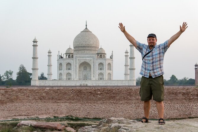 Taj Mahal and Agra Fort Tour By Fastest Train - Gatiman Express - Pickup details and the shape of the day