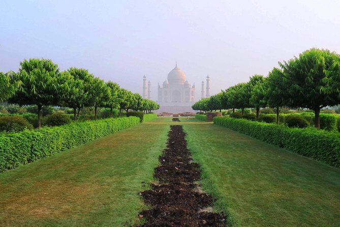 Taj Mahal Private Tour by Gatimaan Express Train - Lunch and the Baby Taj at 2:30 p.m.