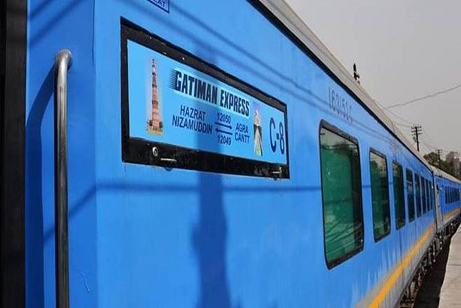 Taj Mahal Private Tour by Gatimaan Express Train - Agra Fort from noon to 2:00 p.m.