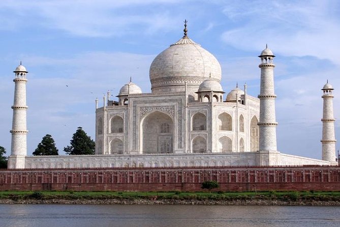 Taj Mahal Same Day Tour by Fastest Train - Why the fastest train makes Agra possible in one day