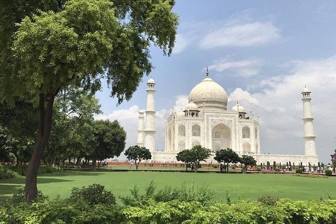 Taj Mahal Tour by Gatimaan Express Train With Lunch At 5 Star Hotel - Why the Gatimaan Express Plan Works