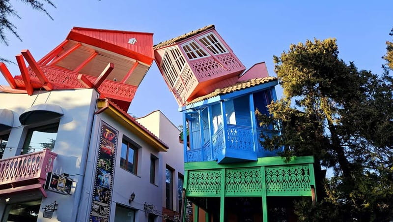 Tbilisi: Mtatsminda Park with Funicular and Cable Car Ride - Mtatsminda Park and the city views