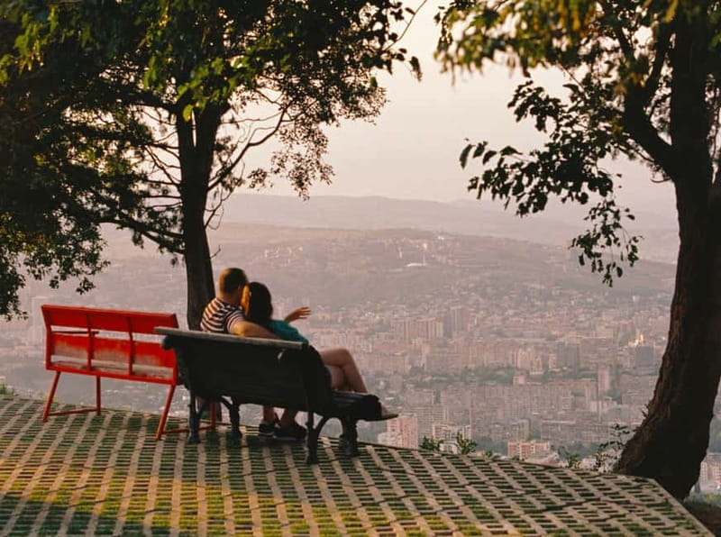 Tbilisi: Urban Hotspots Guided Tour w/ Cable Car & Funicular - Key points at a glance